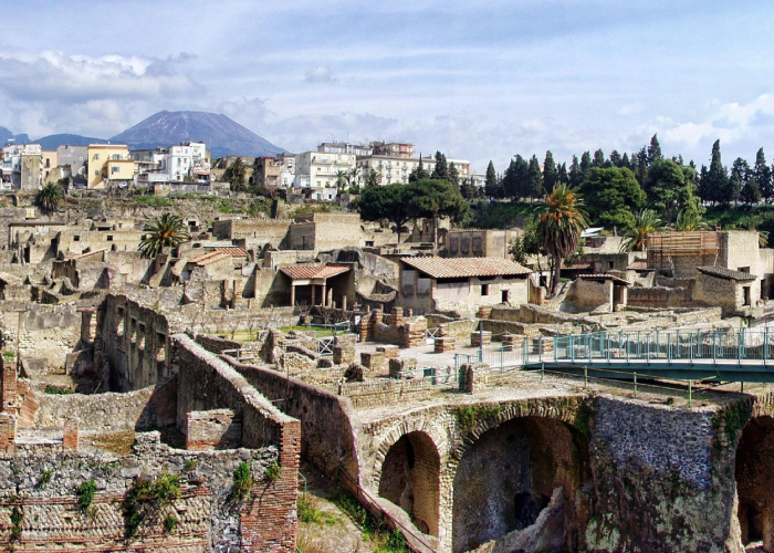 Pompeii,Herculaneum